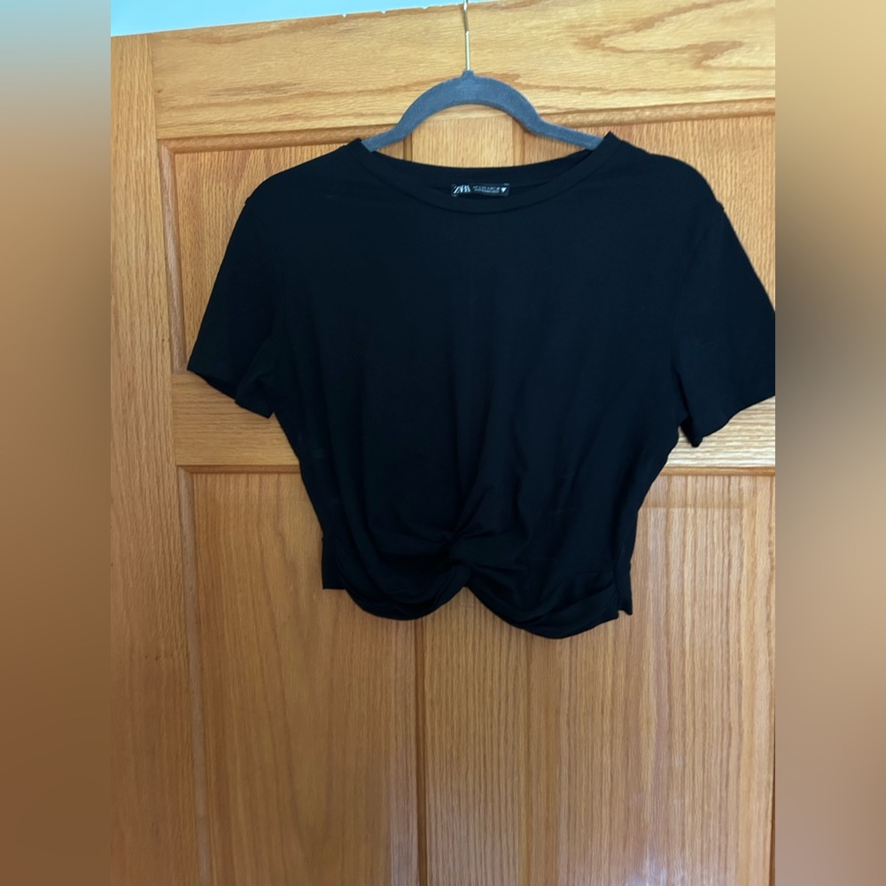 Zara Black Short Sleeve Twist Top